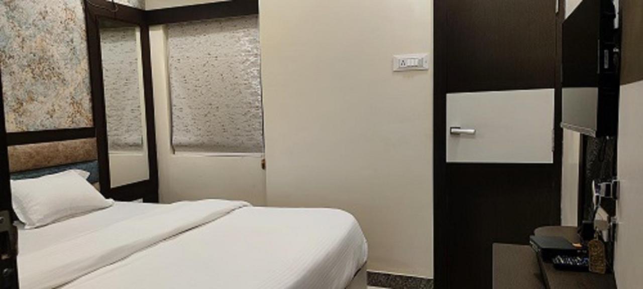Ks Paying Guest House Varanasi Esterno foto