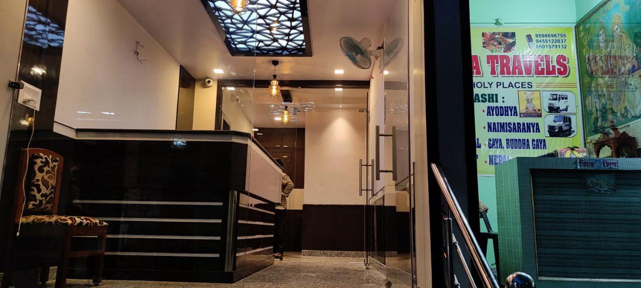 Ks Paying Guest House Varanasi Esterno foto