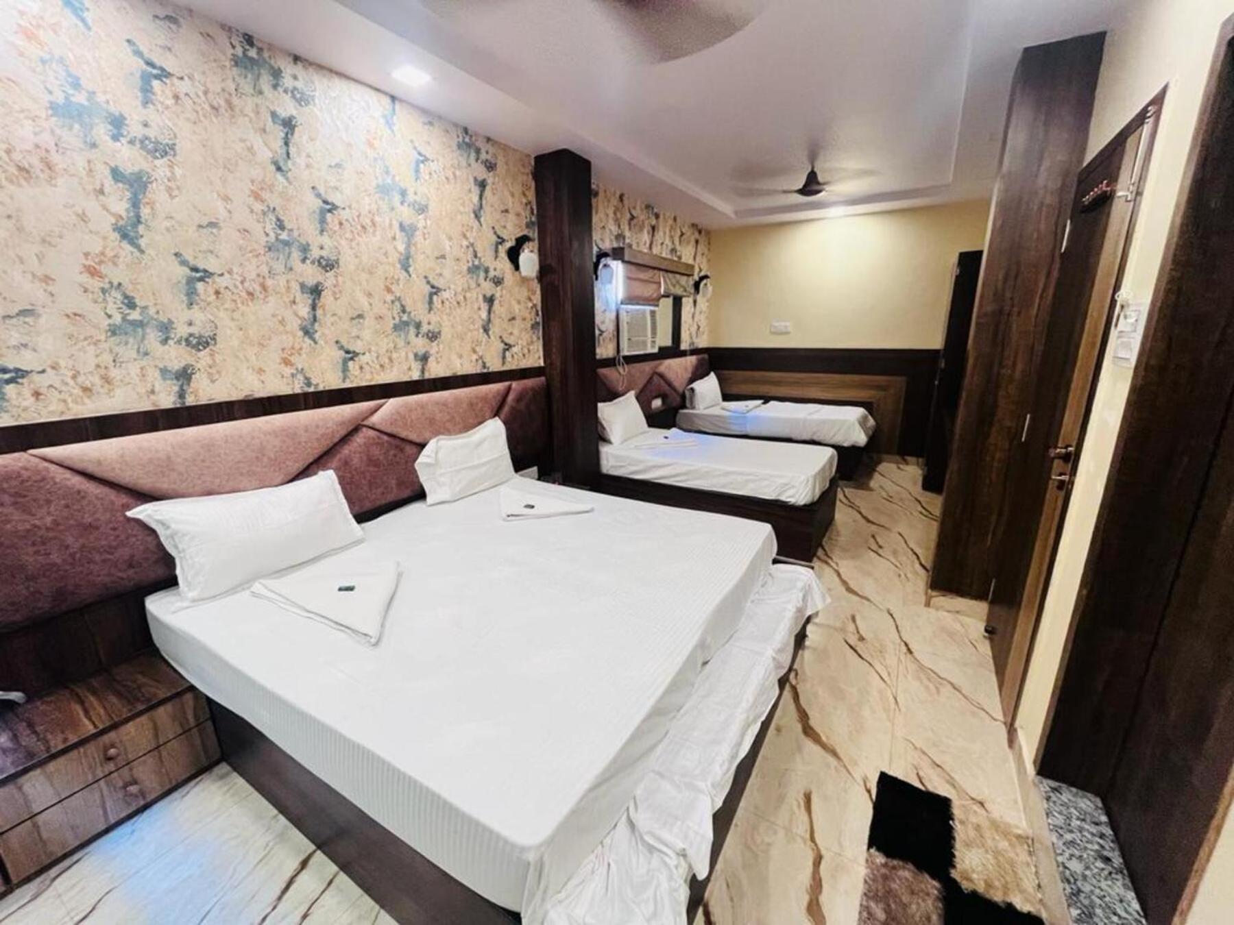 Ks Paying Guest House Varanasi Esterno foto