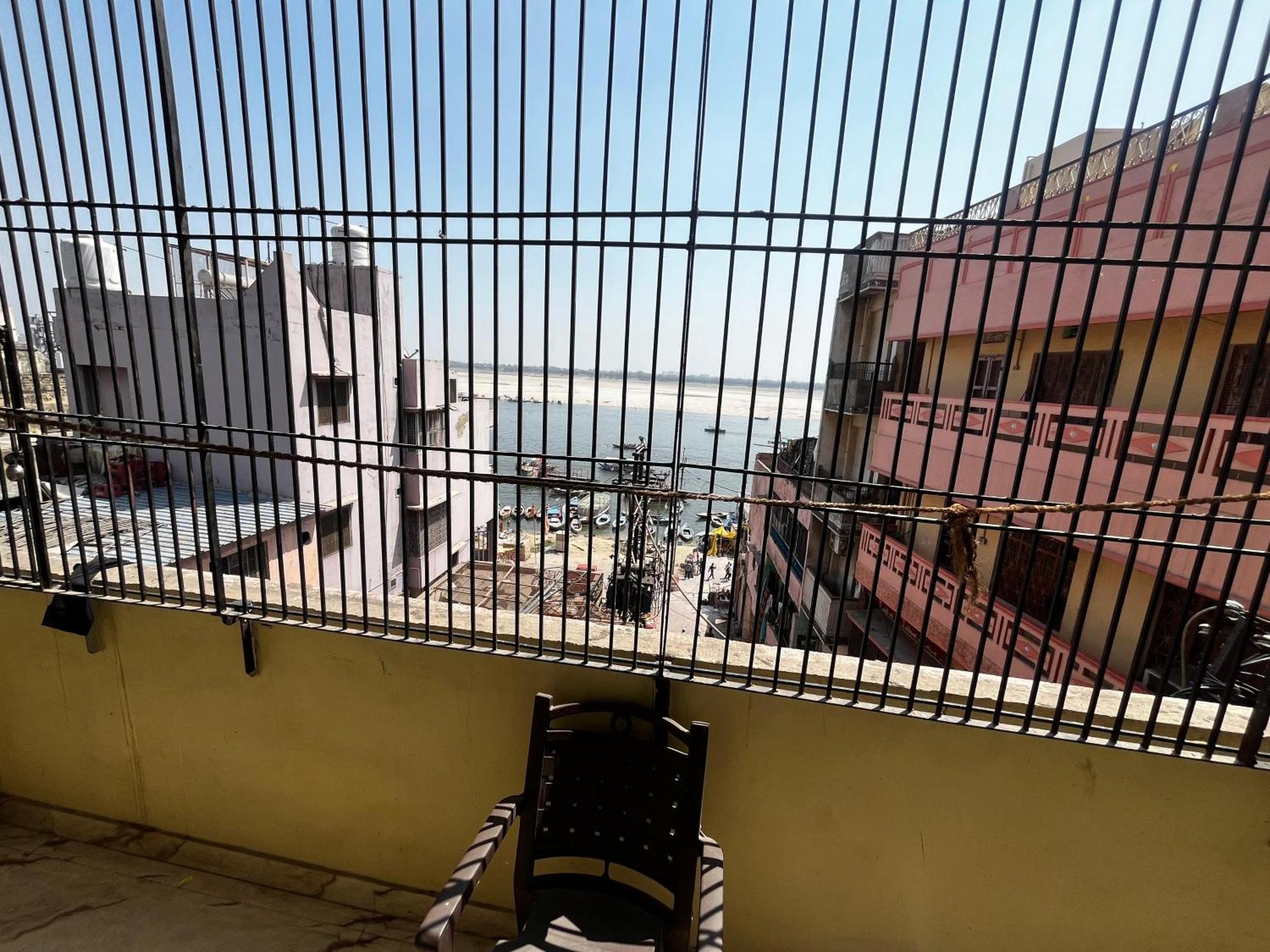 Ks Paying Guest House Varanasi Esterno foto
